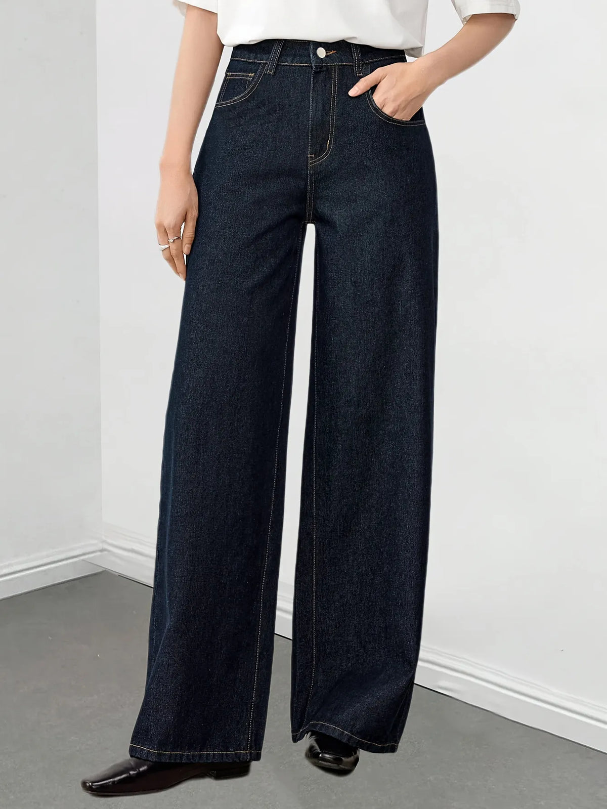 High-Rise Wide-Leg Jeans